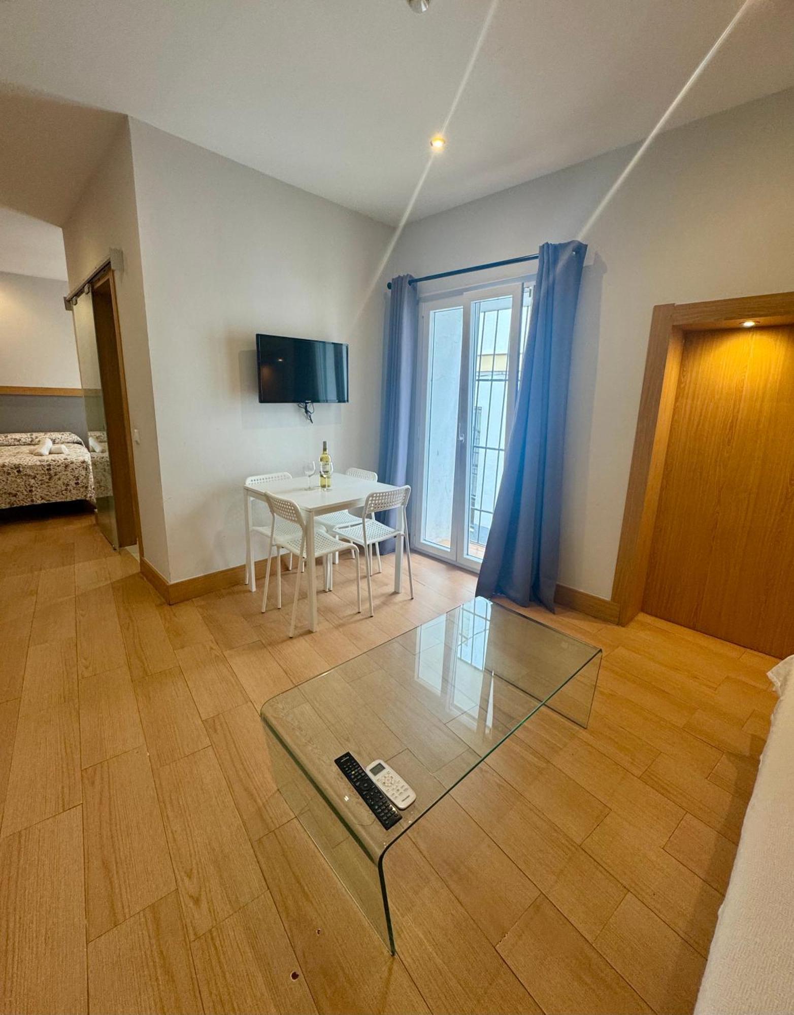 Alcazar Suites Jerez de la Frontera Ngoại thất bức ảnh
